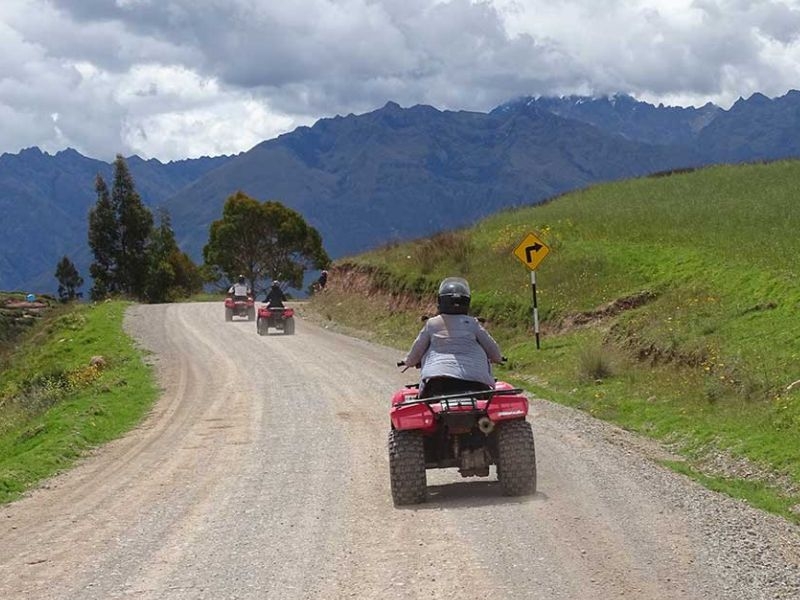 PASEO EN CUATRIMOTO